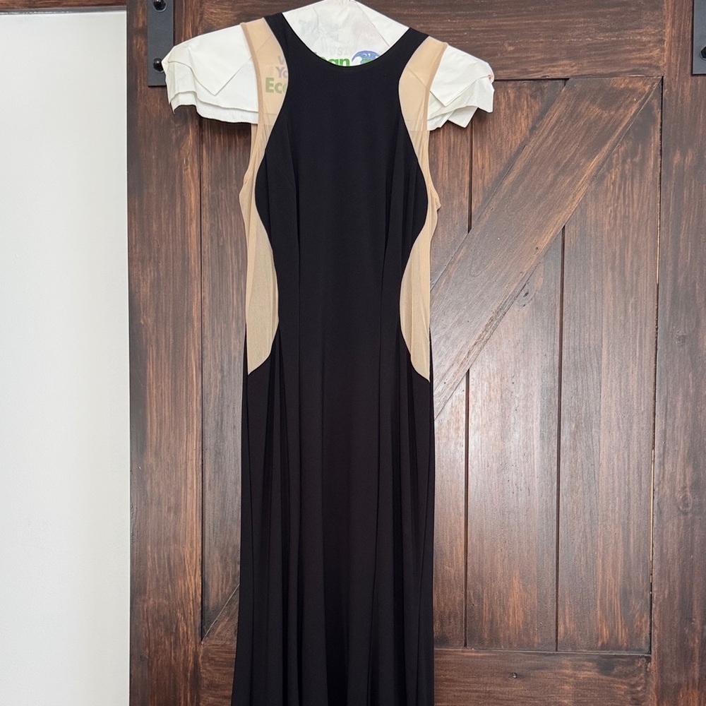Xscape Black and Beige Colorblock Maxi Dress